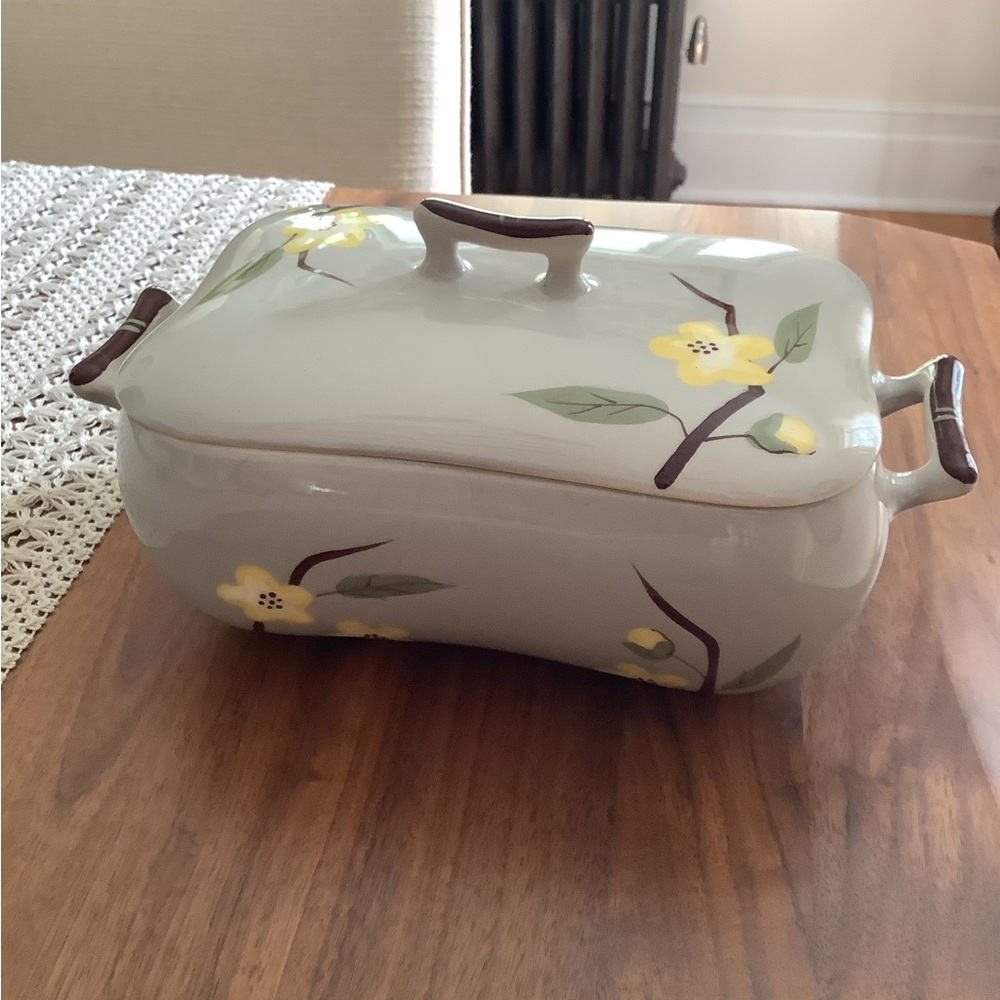 Vintage Weil Ware California blossoms casserole dish with lid -3A - Picture 5 of 8